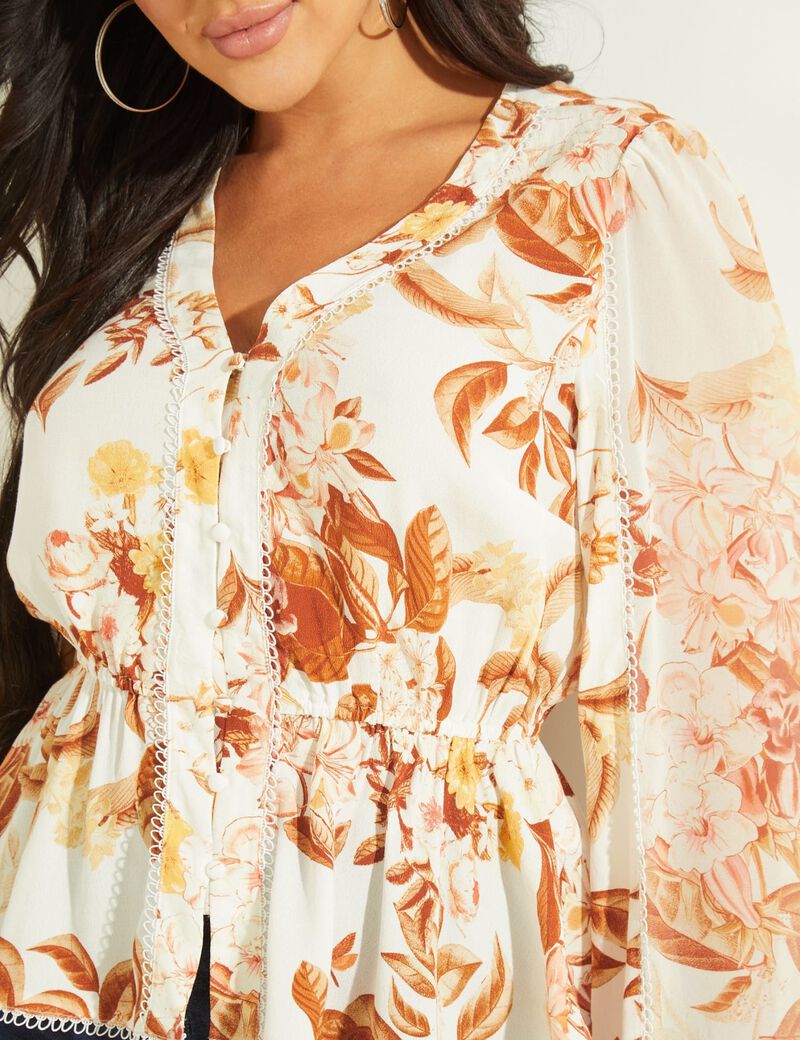 قطعة علوية من قماش الكريب