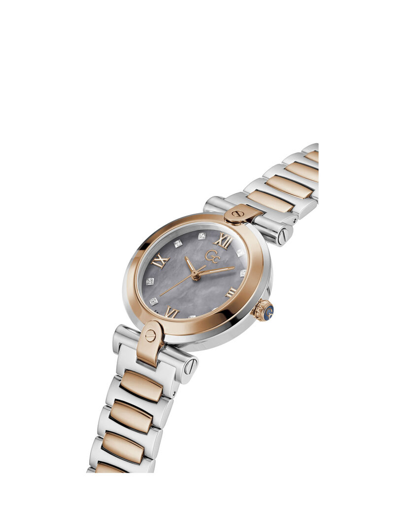 Gc Analog Watch