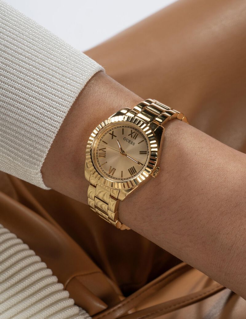 Stainless steel analogue watch