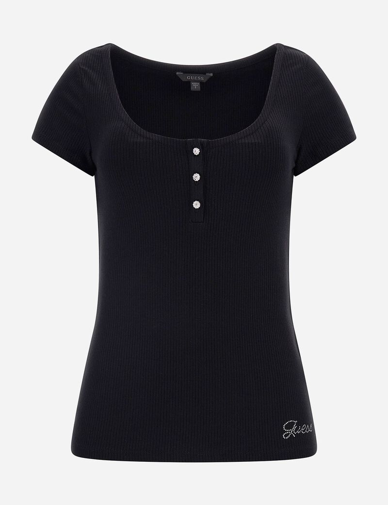 بلوزة بأزرار جوهرة